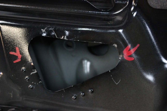 GHY05902XD MAZDA Дверь передняя левая купить в Ровно