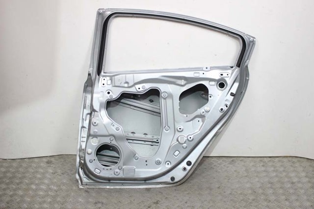 GHY27202XA MAZDA Дверь задняя правая купить в Хмельницкий