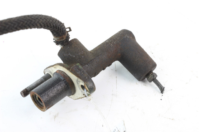 Цилиндр сцепления GJ6A41990 MAZDA