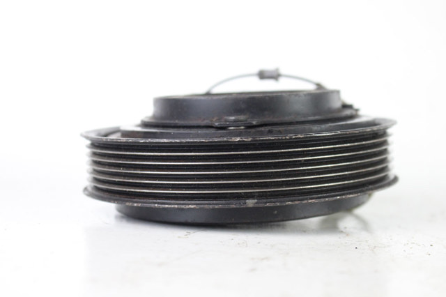 Шкив компрессора кондиционера GJ6A61L20A MAZDA