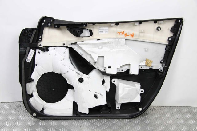 MAZDA GMG568450E02 в наличии Ирпень