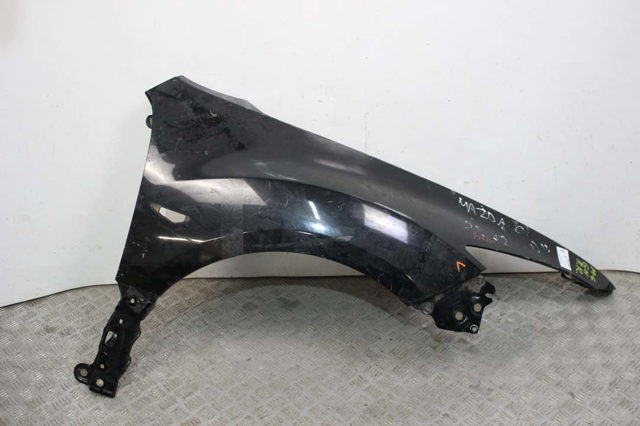 MAZDA GS1D52110B Крыло переднее правое в наличии Павлоград