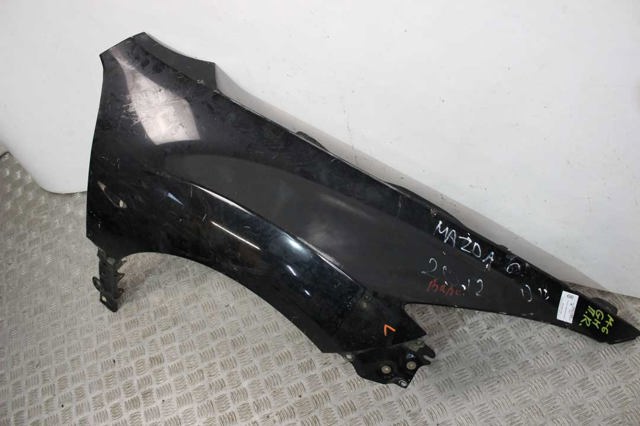 MAZDA GS1D52110B Крыло переднее правое в наличии Николаев