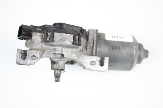 Мотор стеклоочистителя лобового стекла GS1D67340 MAZDA