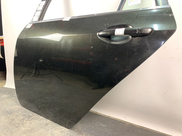 GSYA7302XE Дверь задняя левая купить Ужгород