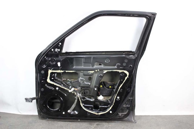 NISSAN H01001KKMC Дверь передняя правая в наличии Полтава