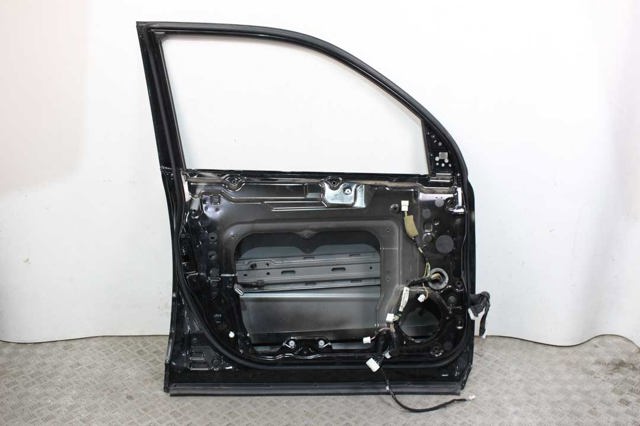H0101JG0MM NISSAN Дверь передняя левая купить в Кривой Рог