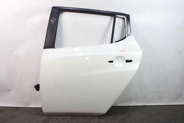 Дверь задняя H21015SLMA NISSAN