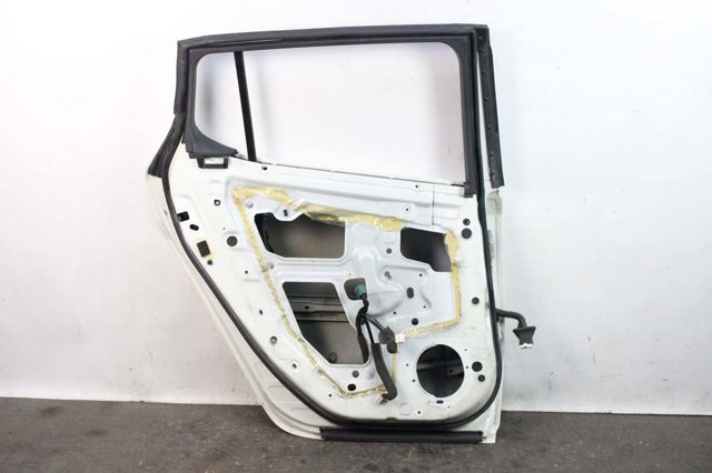 H21015SLMA NISSAN Дверь задняя левая купить в Полтава