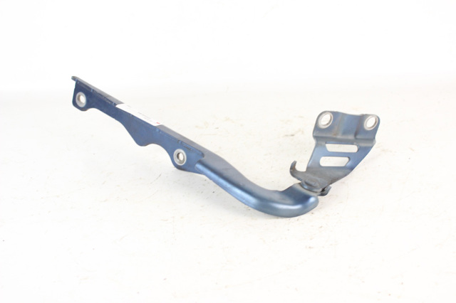 MAZDA KB7W52420 Петля капота левая в наличии Черкассы