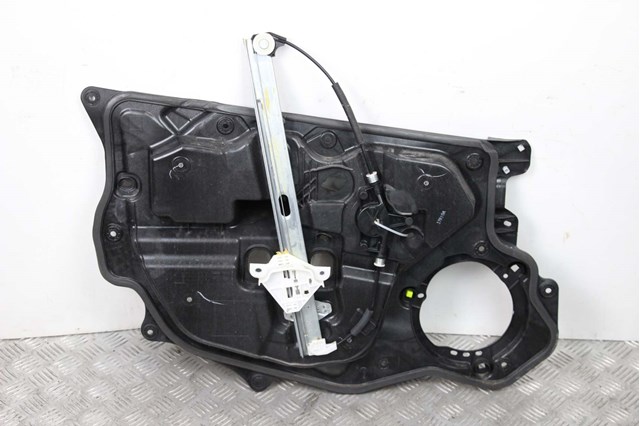 KB7W58590 Механизм стеклоподъемника двери передней правой купить Каменское