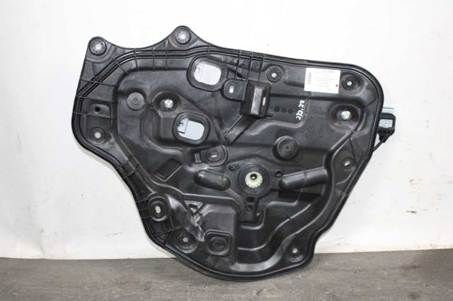 Стеклоподъемник левой задней двери KB7W73590 MAZDA