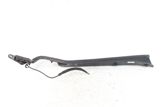 Датчик открытия крышки багажника/задней двери (ляды) KB8C626G0E MAZDA