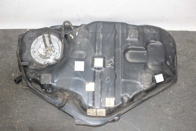 KB8M42110 Бензобак купить Киев