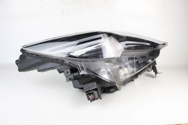 Основная фара - вставка KB8M51031 MAZDA