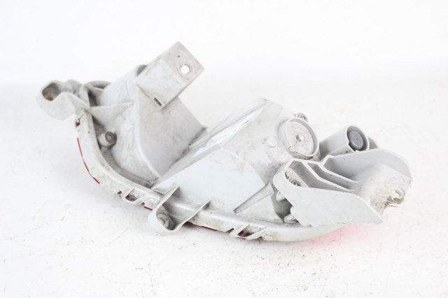 KB8M51660C MAZDA Фонарь противотуманный задний левый купить в Киев