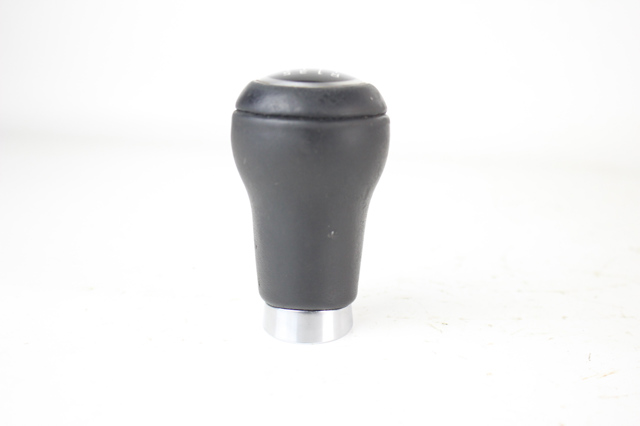 Рукоятка рычага КПП KD4546030 MAZDA