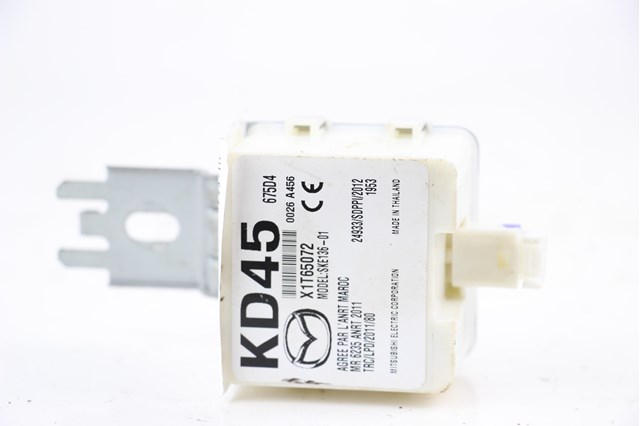 Блок управления центральным замком системы безключевого доступа KD45675D4
