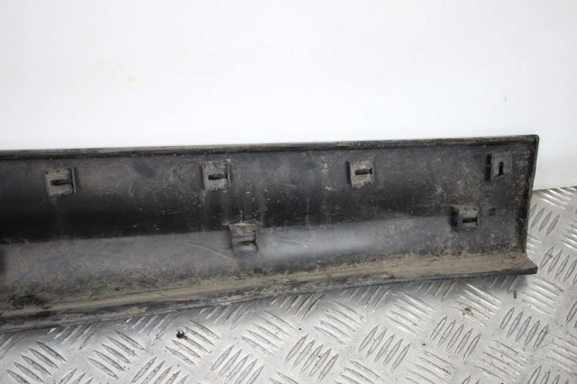 Накладка передней двери KD5351RB0B MAZDA