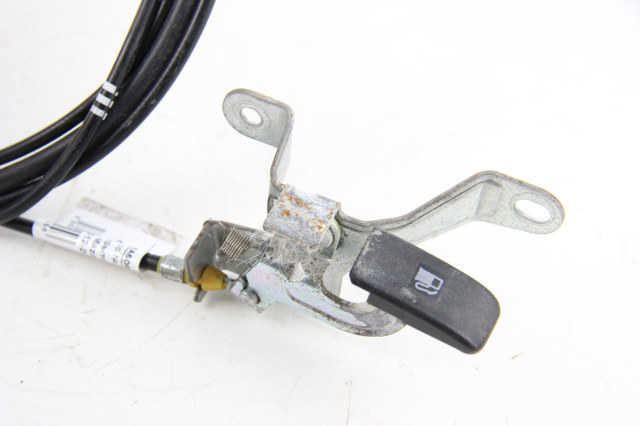 KD5356880 MAZDA Трос открывания лючка бензобака купить в Кривой Рог