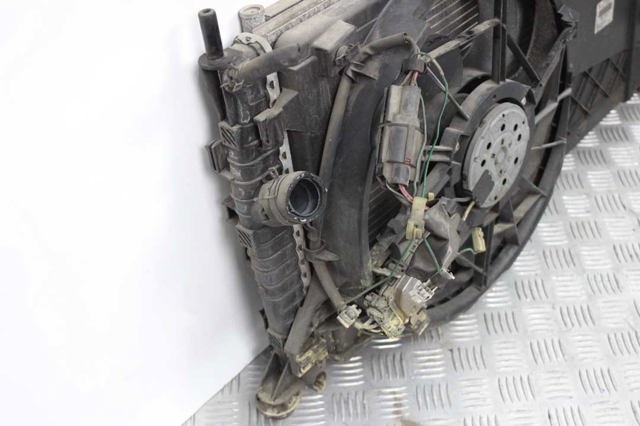 L33X15200 MAZDA Радиатор купить в Ирпень