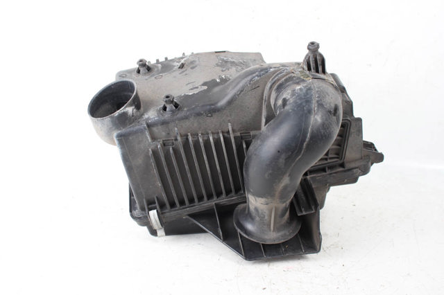 MAZDA L81313320C Корпус воздушного фильтра в наличии Ирпень