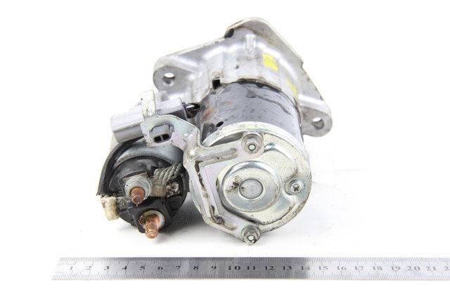 M000T33371 MAZDA купить в Ужгород