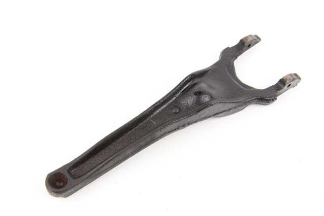 Вилка выключения сцепления MD747524 MITSUBISHI