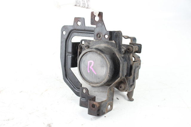 Туманка правая MN161022 MITSUBISHI