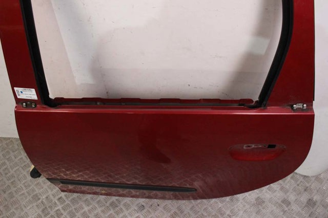 MITSUBISHI MN161891 Дверь задняя левая в наличии Киев