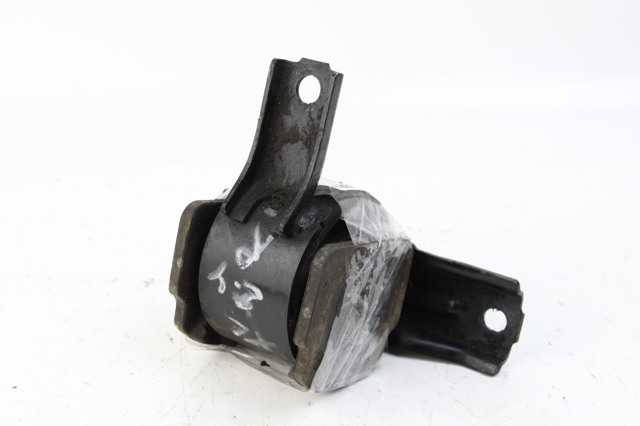 Опора двигателя MN184296 MITSUBISHI