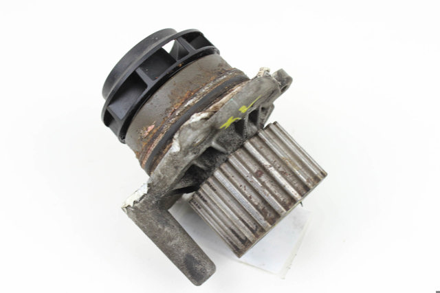 Насос охлаждения MN980134 MITSUBISHI