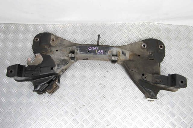 Подрамник передней подвески MR102411 MITSUBISHI