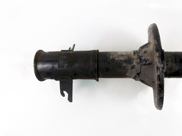 Амортизаторная стойка передняя левая MR369009 MITSUBISHI