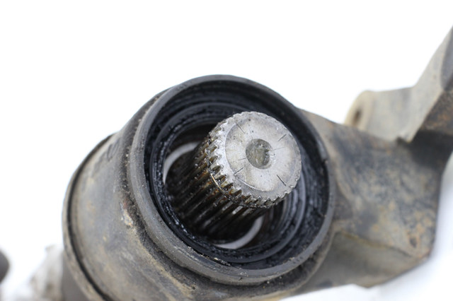 Привод правый MR470403 MITSUBISHI