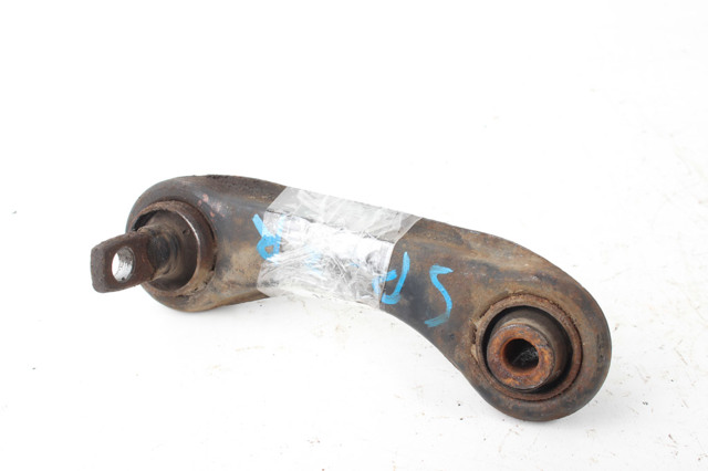 Поперечная тяга задней подвески MR491348 MITSUBISHI