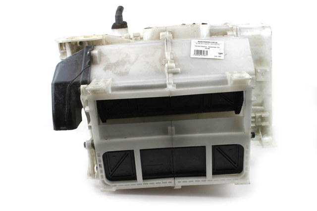 MR513421 MITSUBISHI Корпус печки в сборе купить в Ужгород