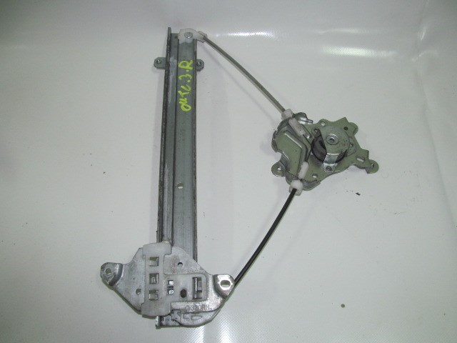 Стеклоподъёмник задний правый электр (без моторчика) MR573880
