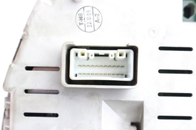 Щиток приборов MR951770 MITSUBISHI