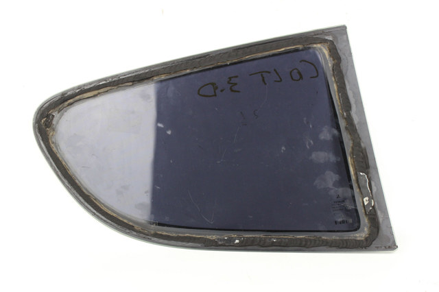 MR957055 MITSUBISHI Стекло кузова (багажного отсека) левое купить в Харьков