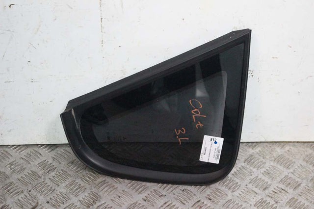 Стекло кузова/багажного отсека, левое MR957059 MITSUBISHI