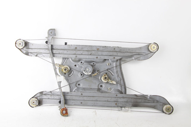 Стеклоподъемник передней двери MR959657 MITSUBISHI