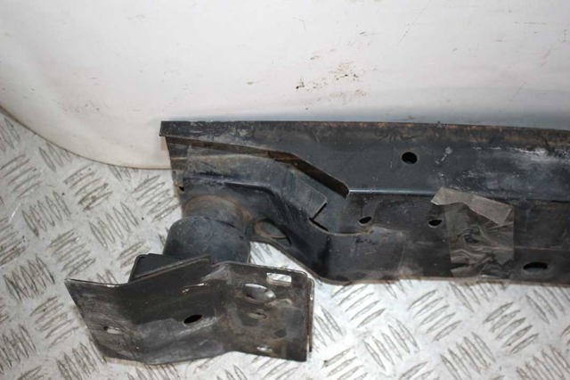 MR971960 Усилитель бампера переднего купить Ирпень