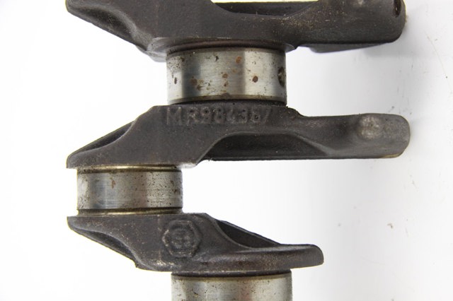Коленвал двигателя MR984366 MITSUBISHI