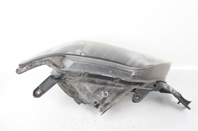 Фара левая передняя MR991921 MITSUBISHI