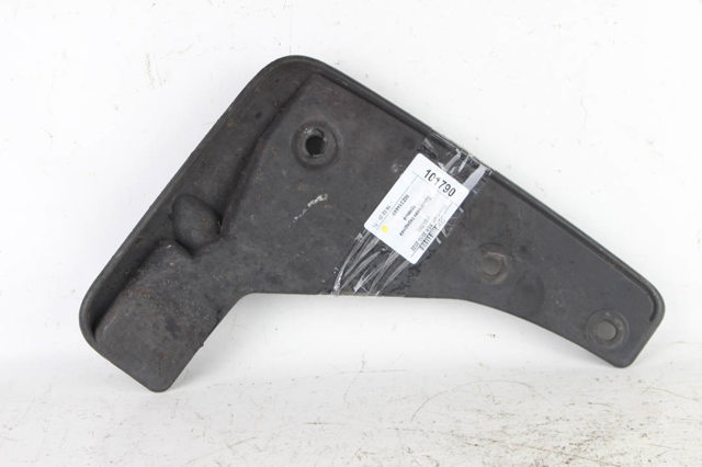 MITSUBISHI MZ314440 Передние брызговики в наличии Ирпень