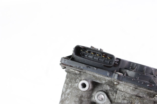 PE0113640B MAZDA Дроссельная заслонка купить в Сумы