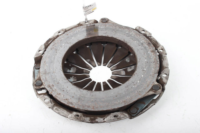 Лепестковая корзина сцепления PE0116410A MAZDA