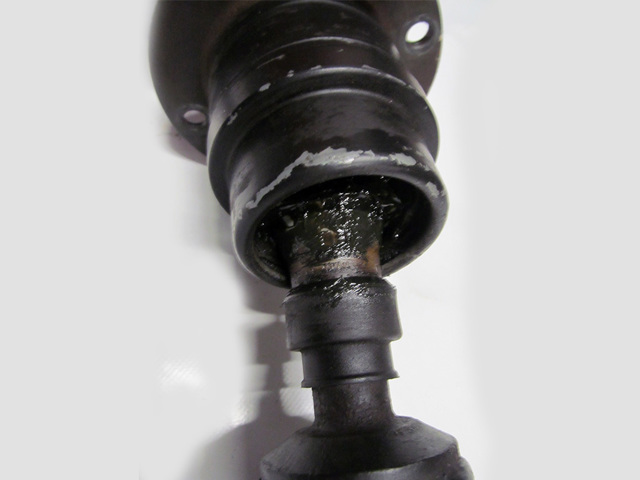 MAZDA PH0125100B Кардан задний в наличии Запорожье
