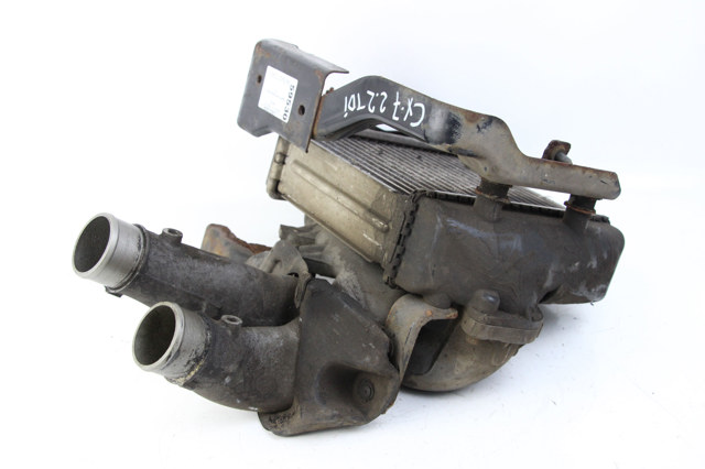 Охладитель наддувочного воздуха R2AX13565 MAZDA